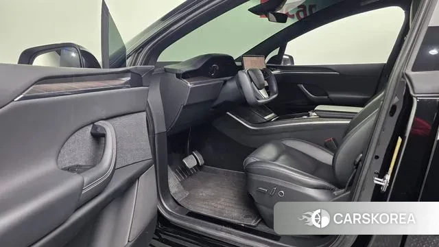 Tesla Model X 2023 Черный из Кореи, фото 3