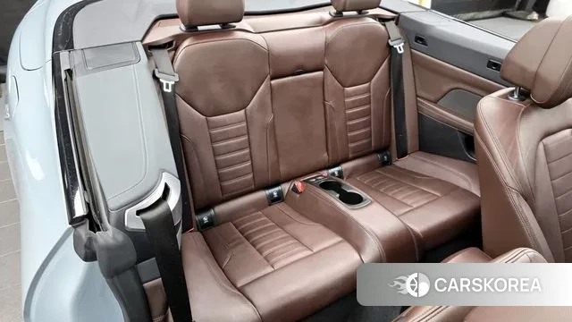 BMW 4 Series (G22) 2024 Серебристо-серый из Кореи, фото 3