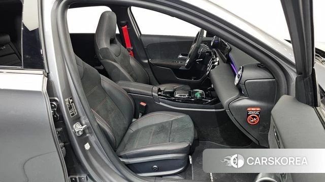 Mercedes-Benz A-Class W177 2023 Серый из Кореи, фото 3