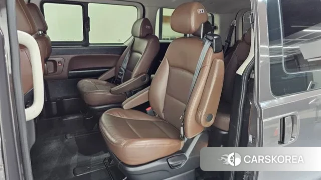 Hyundai The New Grand Starex 2020 Коричневый из Кореи, фото 3