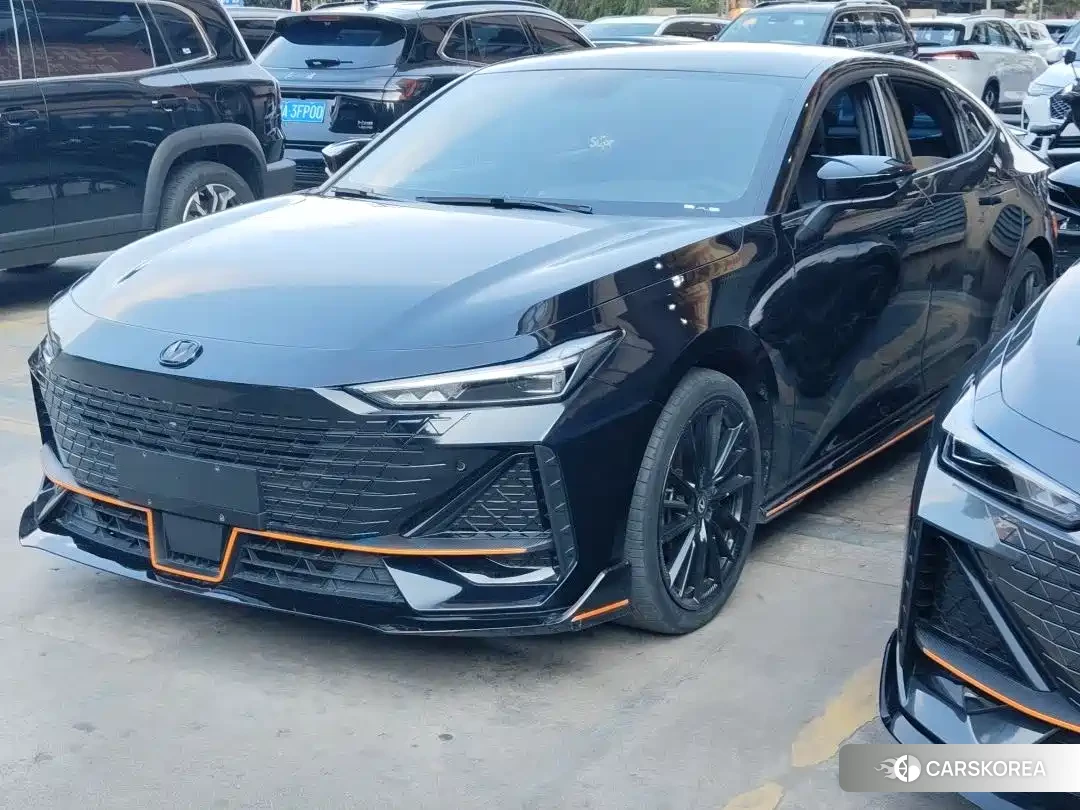 Chang'an Changan UNI-V 2022 Черный из Китая, фото 3
