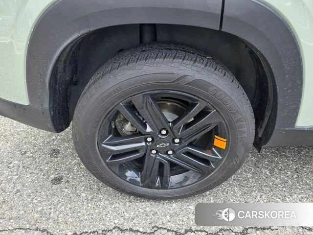 Chevrolet (GM Daewoo) Trax Crossover 2025 Цвет галактики из Кореи, фото 3