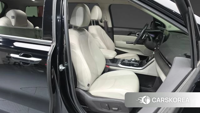Kia Carnival 4th generation 2022 Черный из Кореи, фото 3
