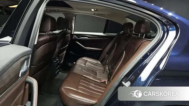 BMW 5 Series (G30) 2018 Синий из Кореи, фото 3