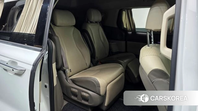 Kia Carnival 4th generation 2022 Белый из Кореи, фото 3