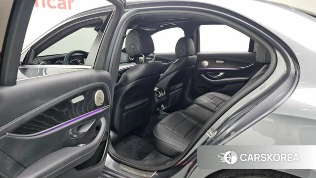 Mercedes-Benz E-Class W213 2022 Серый из Кореи, фото 3