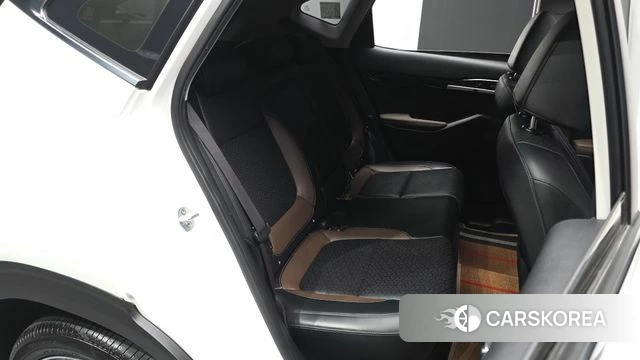 Kia Seltos 2019 Белый из Кореи, фото 3