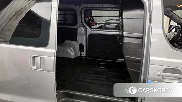 Hyundai The New Grand Starex 2018 Серебряный из Кореи, фото 3