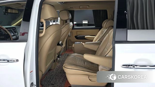 Kia The New Carnival 2019 Белый из Кореи, фото 3
