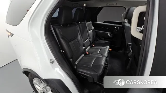 Land Rover Discovery 5 2018 Белый из Кореи, фото 3