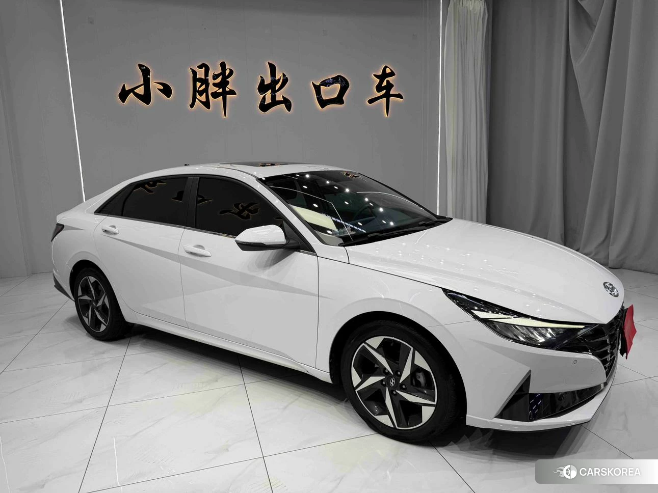 Hyundai Elantra 2022 Белый из Китая, фото 3