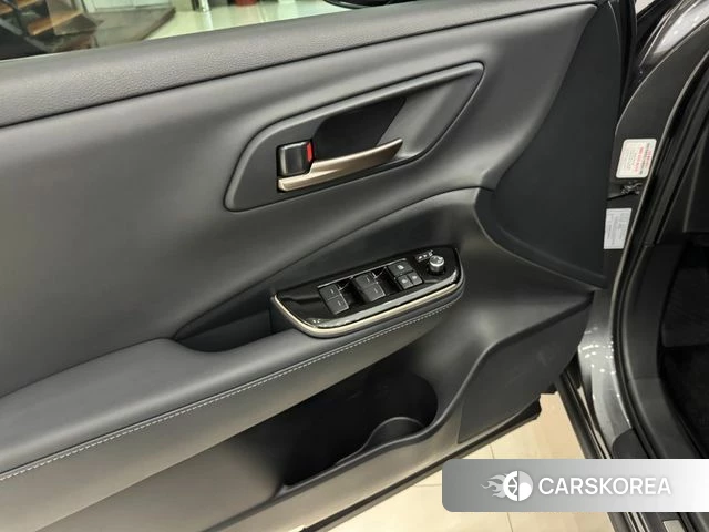 Toyota Crown Crossover 2024 Серый из Кореи, фото 3