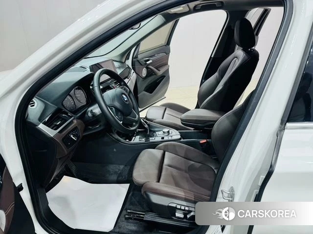 BMW X1 2022 Белый из Китая, фото 3