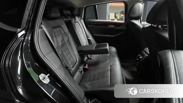 BMW X4 (G02) 2023 Черный из Кореи, фото 3