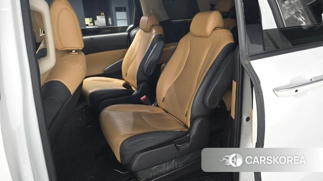 Kia Carnival 4th generation 2022 Белый из Кореи, фото 3