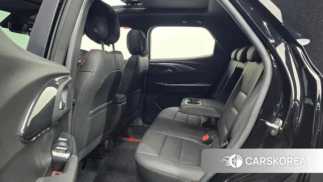 Chevrolet (GM Daewoo) Trailblazer 2023 Черный из Кореи, фото 3