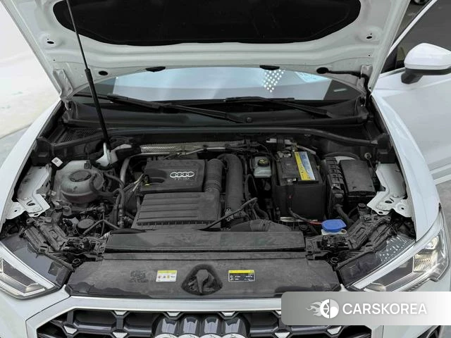 Audi Q3 2022 Белый из Китая, фото 3