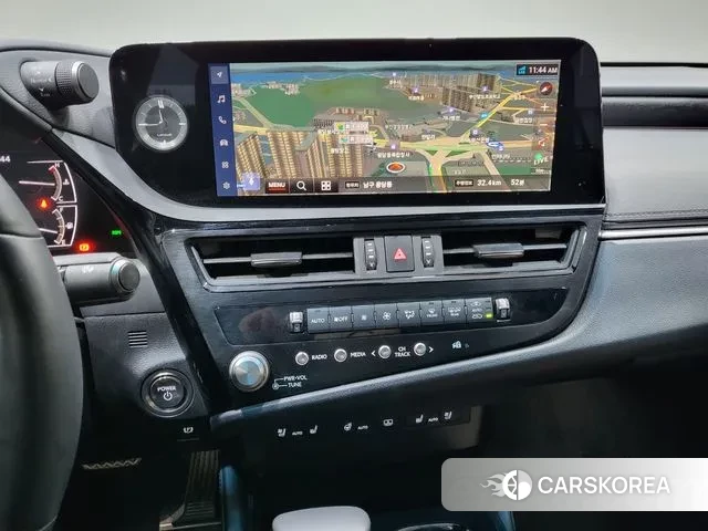 Lexus ES300h 7th generation 2023 Синий из Кореи, фото 3