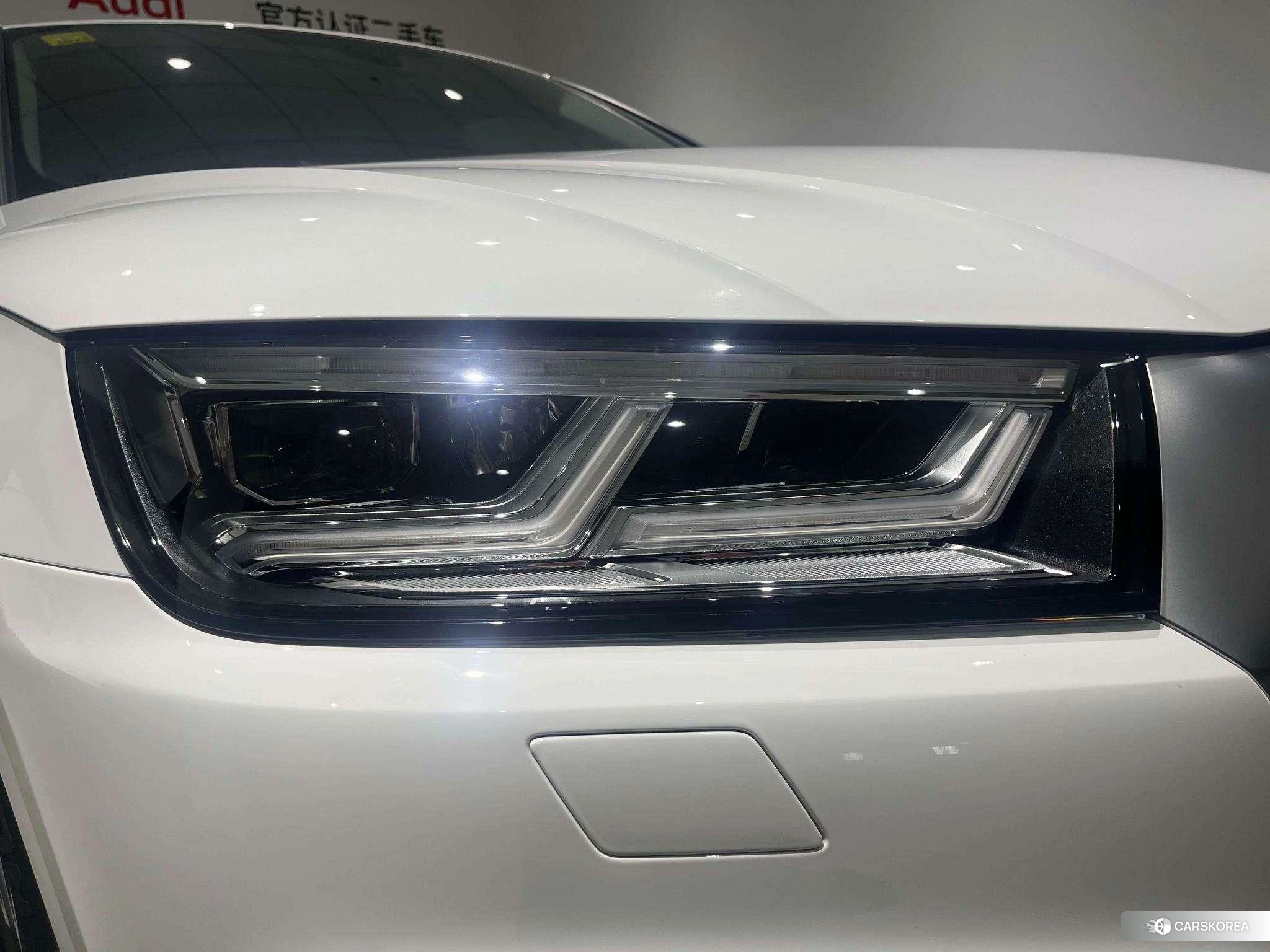Audi Q5L 2019 Белый из Китая, фото 3