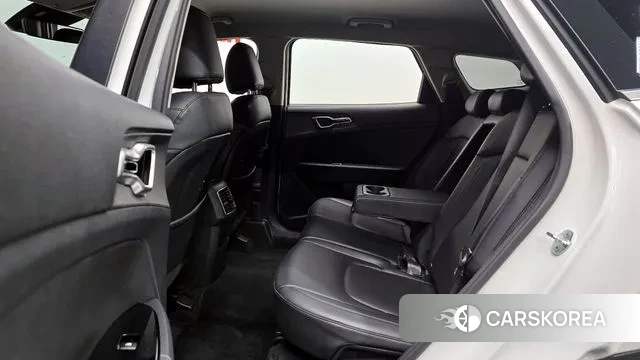 Kia Sportage 5th Generation 2024 Белый из Кореи, фото 3