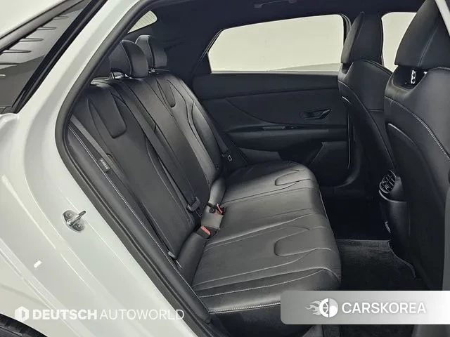 Hyundai The New Avante (CN7) 2024 Белый из Кореи, фото 3