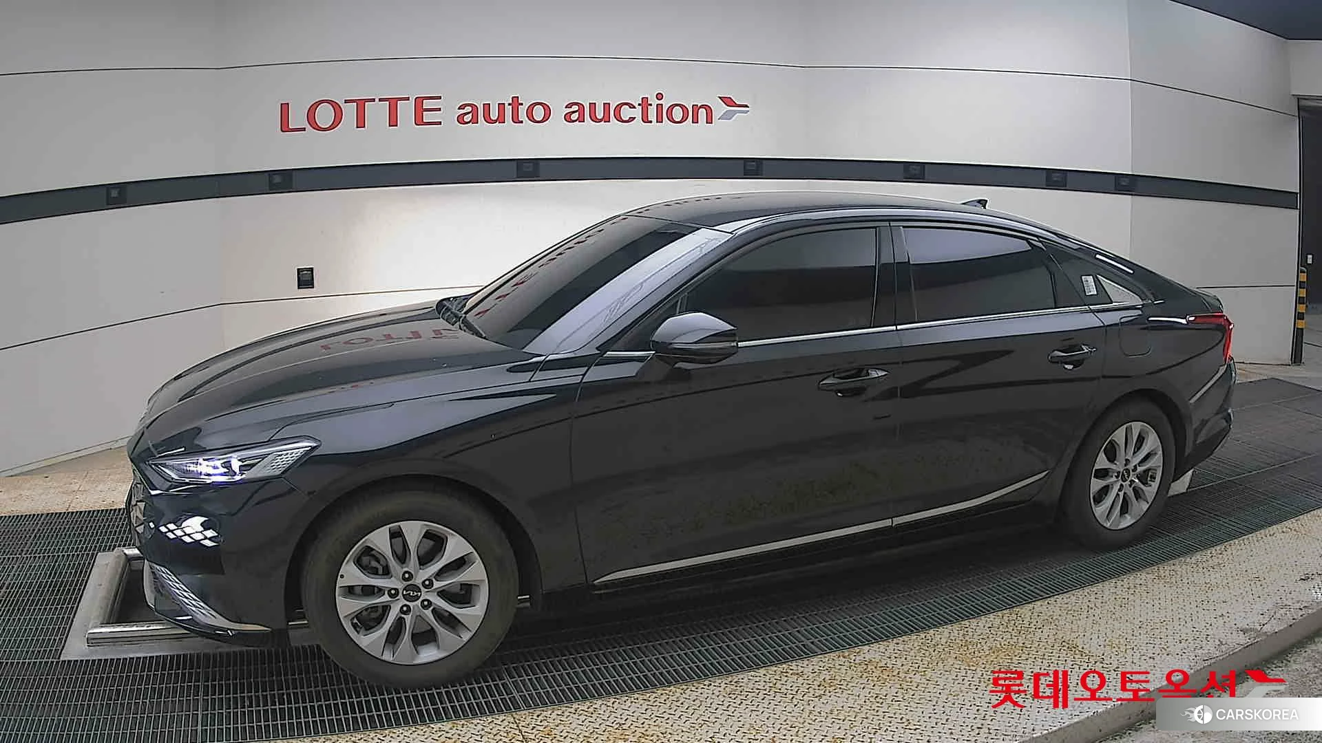 Kia K8 2023 Aurora Black Pearl из Кореи, фото 3