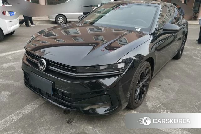 Volkswagen Magotan 2025 Черный из Китая, фото 2