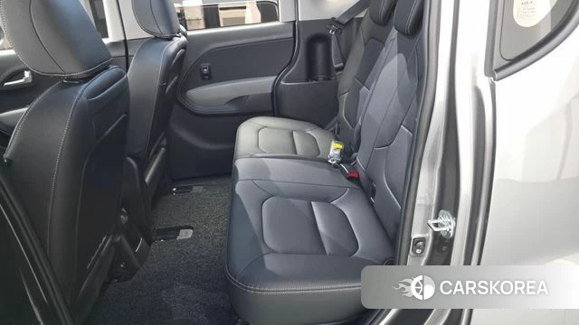 Kia The New Kia Ray 2024 Серебристо-серый из Кореи, фото 3