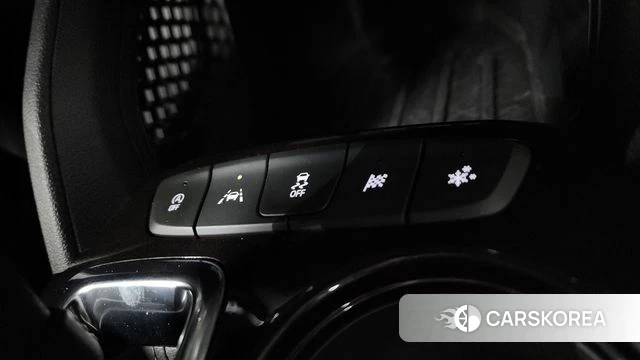 Chevrolet (GM Daewoo) Trailblazer 2022 Серебристо-серый из Кореи, фото 3