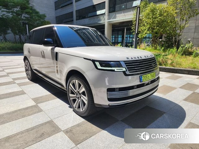 Land Rover Range Rover 5th Generation 2025 Светло-серебряный цвет из Кореи, фото 3
