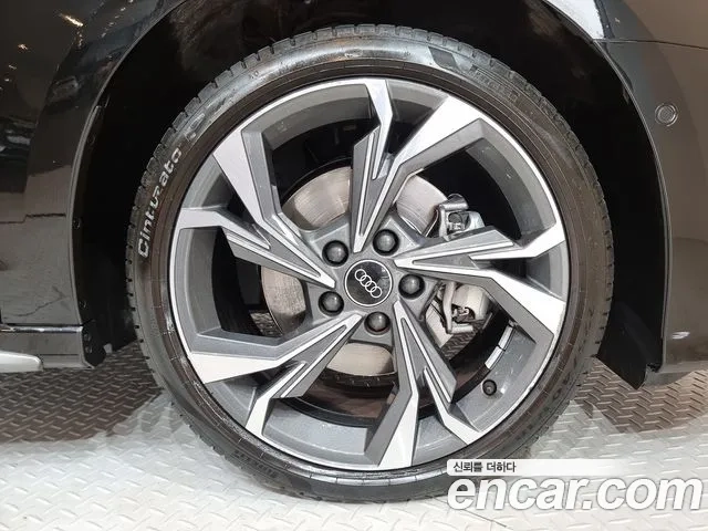 Audi A3 (8Y) 2023 Черный из Кореи, фото 3