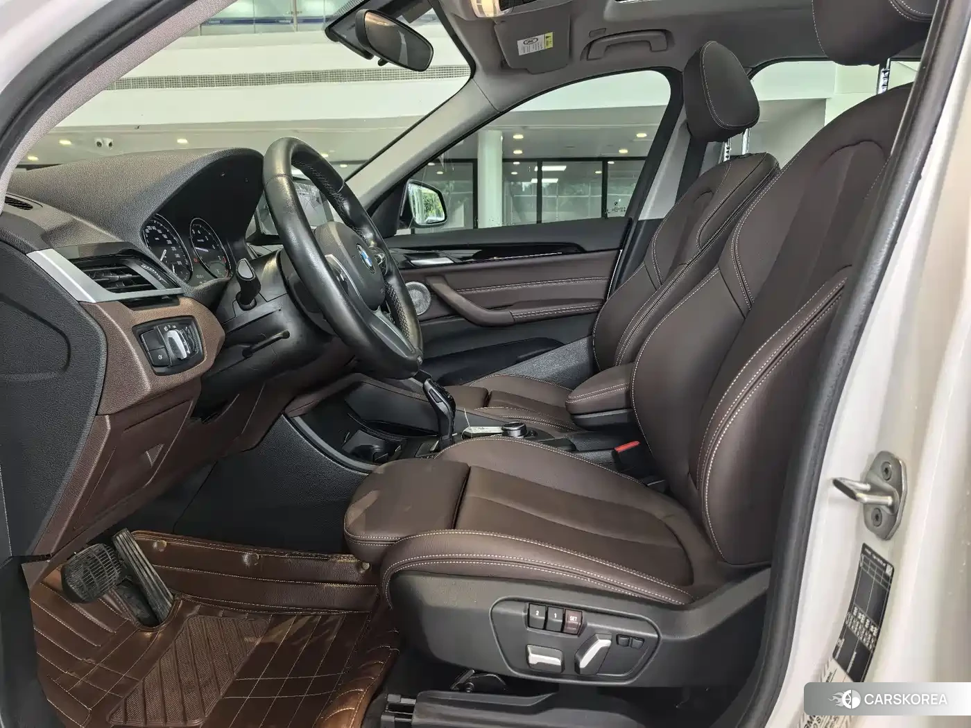 BMW X1 2023 Белый из Китая, фото 3