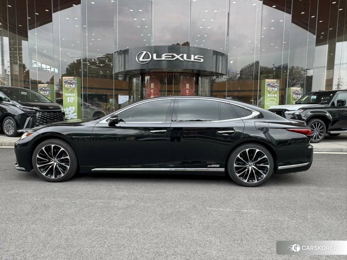 Lexus LS 2020 Черный из Китая, фото 3