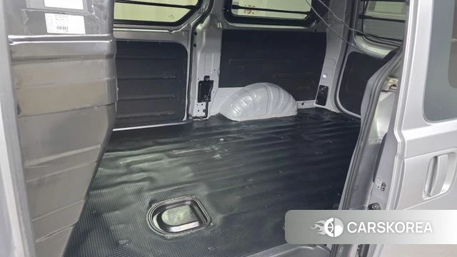 Hyundai The New Grand Starex 2021 Серебристо-серый из Кореи, фото 3