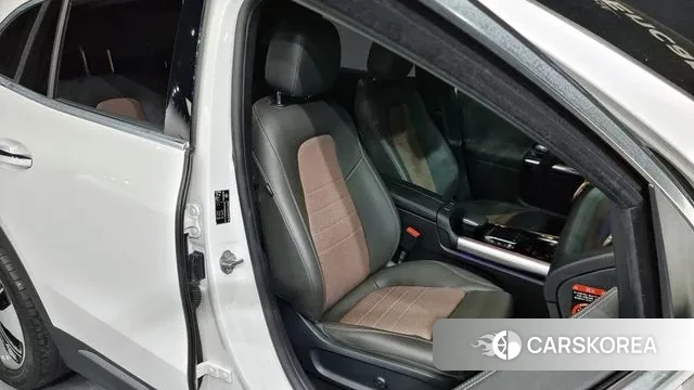 Mercedes-Benz EQA H243 2021 Белый из Кореи, фото 3