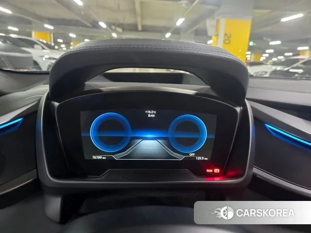 BMW i8 id 3340570 из Кореи 3