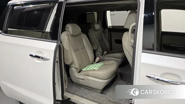 Kia The New Carnival 2019 Белый из Кореи, фото 3