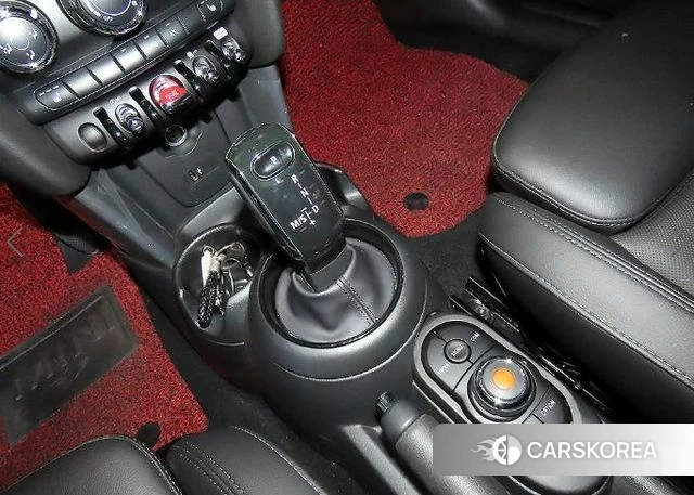 Mini Cooper 2019 Серебряный из Кореи, фото 3