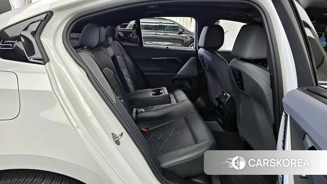 BMW i5 (G60) 2024 Белый из Кореи, фото 3