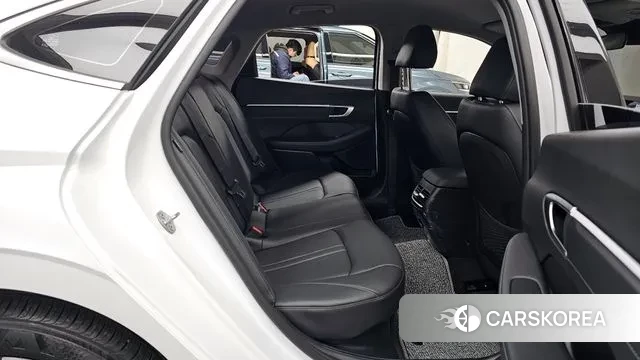 Hyundai Sonata D Edge Hybrid (DN8) 2025 Белый из Кореи, фото 3