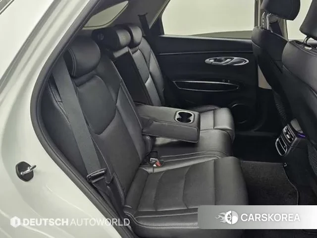 Genesis GV70 2021 Белый из Кореи, фото 3