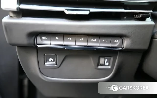 Cadillac Escalade 5th Generation 2025 Черный из Кореи, фото 3