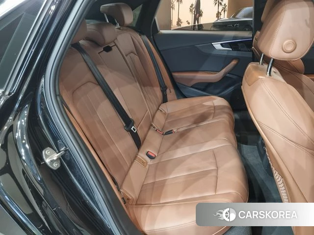 Audi A4 (B9) 2023 Черный из Кореи, фото 3