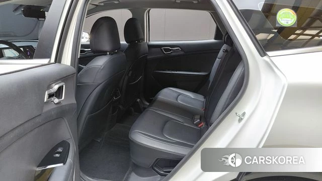 Kia Sportage 5th Generation Hybrid 2022 Белый из Кореи, фото 3
