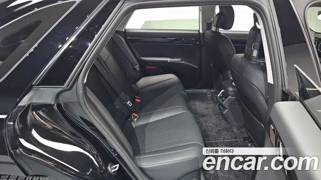 Hyundai Grandeur Hybrid (GN7) 2023 Черный из Кореи, фото 3