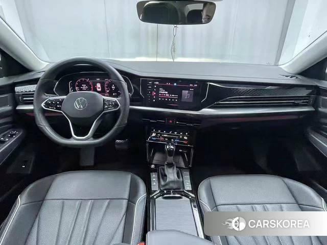 Volkswagen Passat 2024 Черный из Китая, фото 3