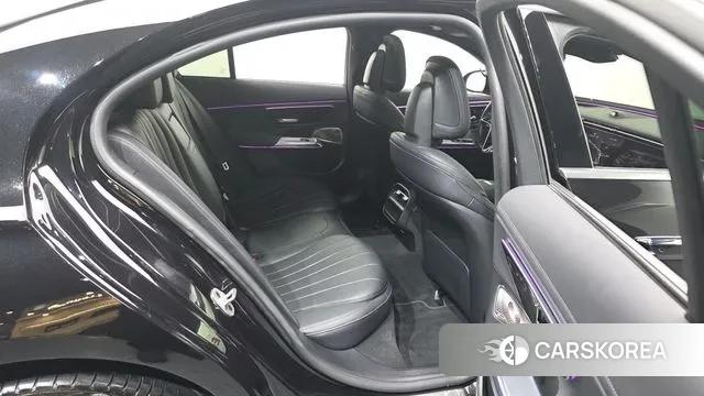 Mercedes-Benz E-Class W214 2024 Черный из Кореи, фото 3