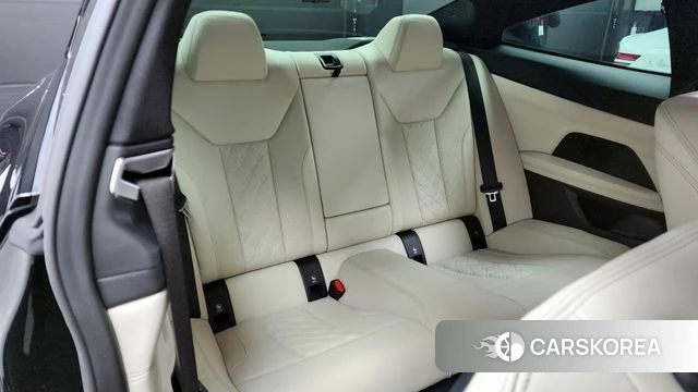 BMW 4 Series (G22) 2022 Черный из Кореи, фото 3