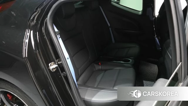 Hyundai Veloster (JS) 2018 Черный из Кореи, фото 3