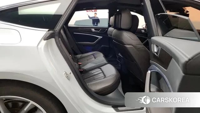 Audi A7 (4K) 2020 Белый из Кореи, фото 3